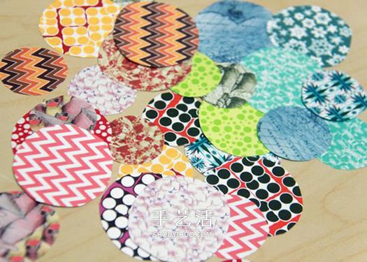 節(jié)日紙花手工制作教程 簡(jiǎn)單紙花的做法圖解 -  itrip.net.cn