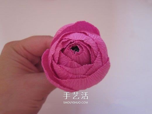 皺紋紙?zhí)枪ǖ淖龇?皺紋紙玫瑰花手工制作 -  itrip.net.cn
