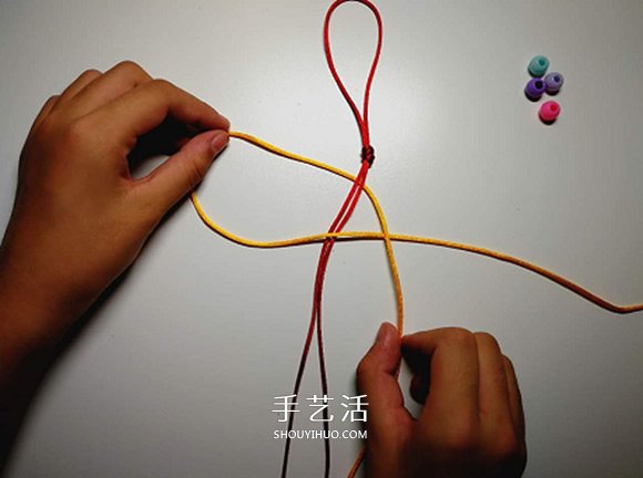 手工平結(jié)編法圖解教程 怎么編平結(jié)的方法步驟 -  itrip.net.cn