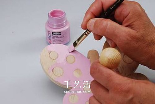 DIY蝴蝶掛衣鉤的方法 掛衣鉤美化圖解教程 -  itrip.net.cn