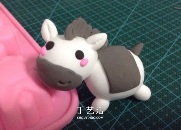 超輕粘土小馬制作圖解 卡通馬兒粘土DIY教程 -  itrip.net.cn
