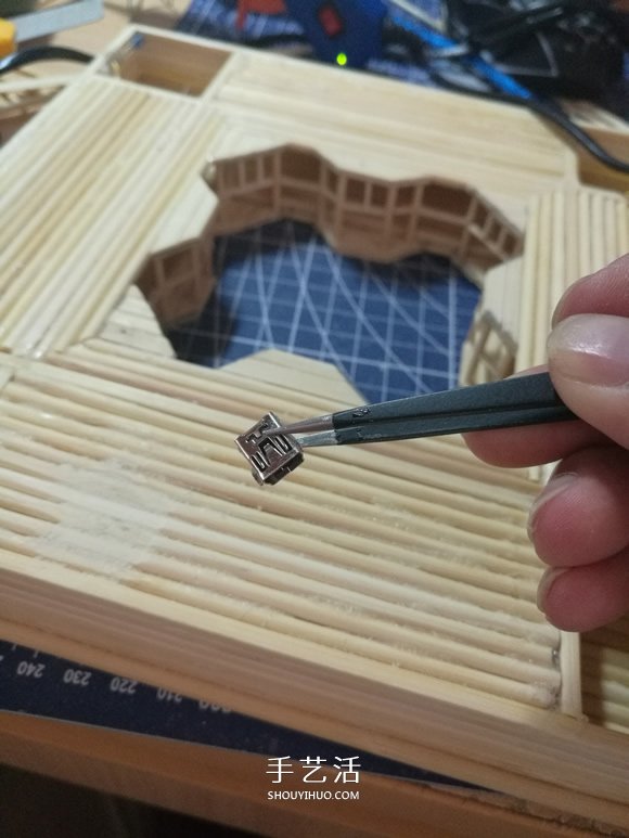 竹簽手工制作埃菲爾鐵塔模型的詳細(xì)圖解教程 -  itrip.net.cn