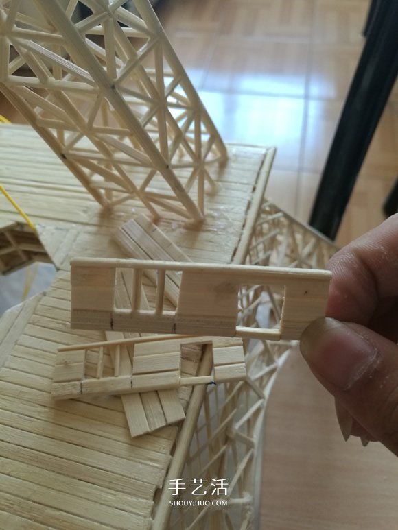竹簽手工制作埃菲爾鐵塔模型的詳細(xì)圖解教程 -  itrip.net.cn