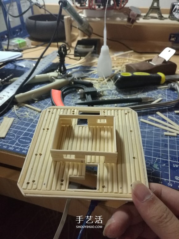 竹簽手工制作埃菲爾鐵塔模型的詳細(xì)圖解教程 -  itrip.net.cn