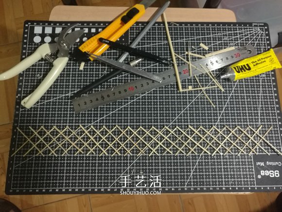 竹簽手工制作埃菲爾鐵塔模型的詳細(xì)圖解教程 -  itrip.net.cn