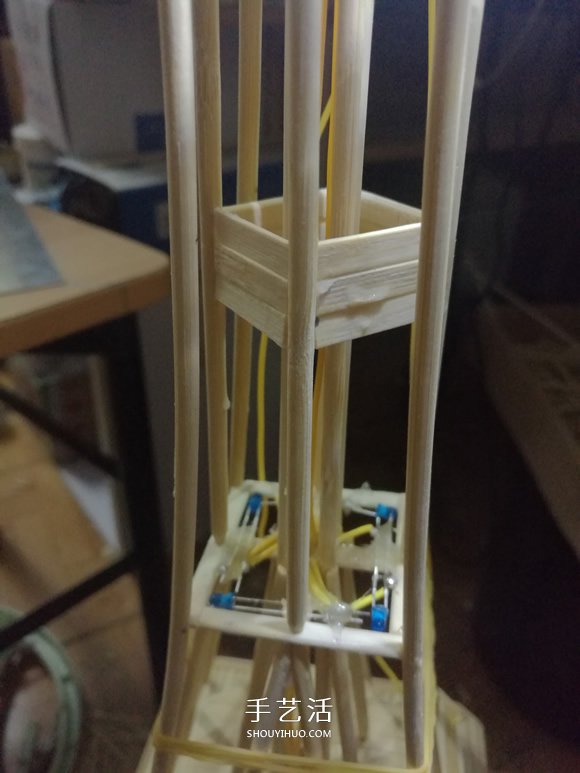 竹簽手工制作埃菲爾鐵塔模型的詳細(xì)圖解教程 -  itrip.net.cn