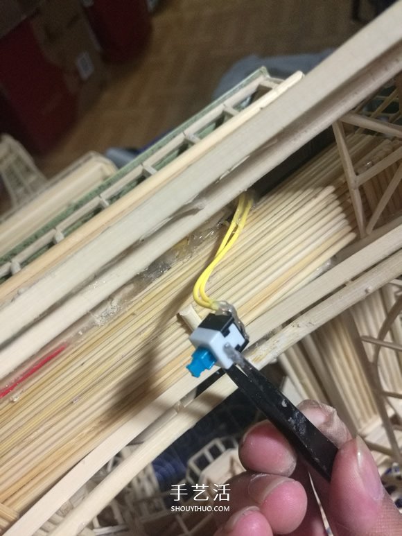 竹簽手工制作埃菲爾鐵塔模型的詳細(xì)圖解教程 -  itrip.net.cn