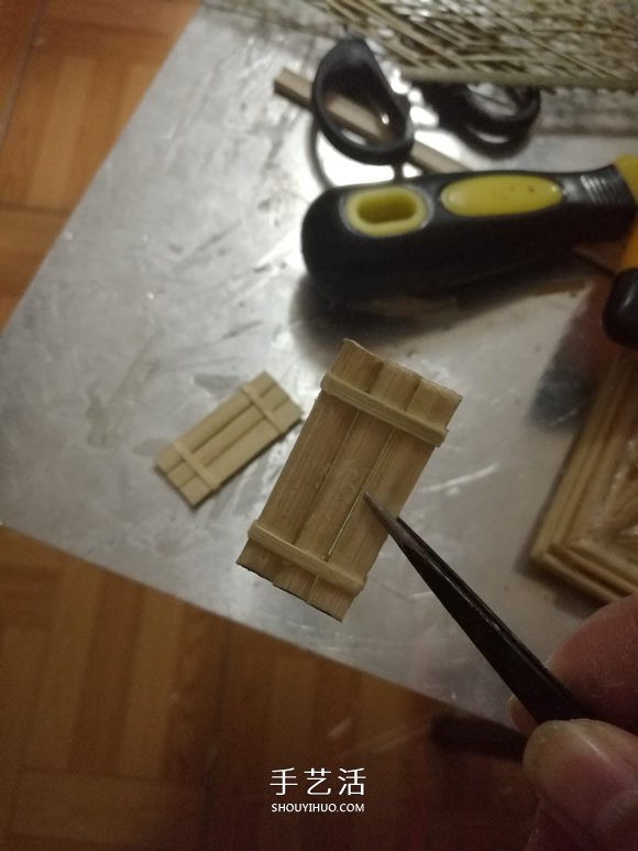 竹簽手工制作埃菲爾鐵塔模型的詳細(xì)圖解教程 -  itrip.net.cn