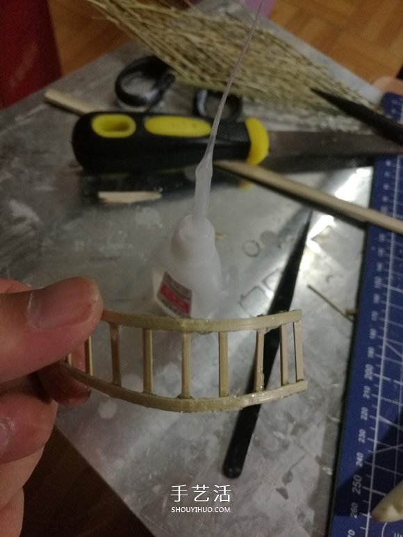 竹簽手工制作埃菲爾鐵塔模型的詳細(xì)圖解教程 -  itrip.net.cn