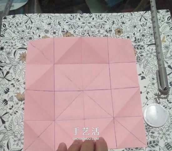 愛心相框怎么折圖解 帶心形四方相框的折法 -  itrip.net.cn
