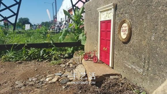 夢游仙境般的神秘感 隱藏在墻角邊的小小門扉 -  itrip.net.cn