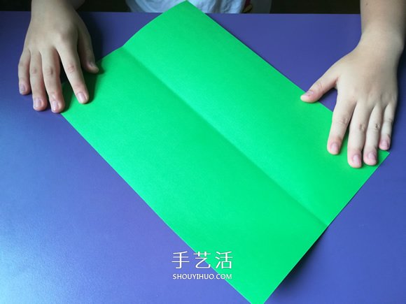 八歲小男孩的折紙分享 折紙戰(zhàn)斗機的圖解教程 -  itrip.net.cn