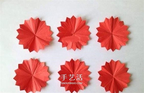 母親節(jié)康乃馨花的做法 彩紙康乃馨手工制作 -  itrip.net.cn