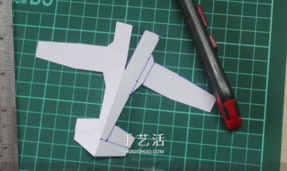 滑翔機模型的制作方法 卡紙做滑翔機模型圖解 -  itrip.net.cn