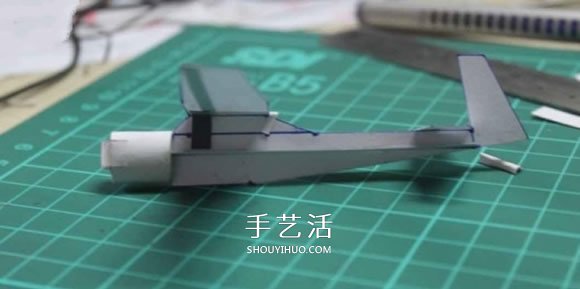 滑翔機模型的制作方法 卡紙做滑翔機模型圖解 -  itrip.net.cn