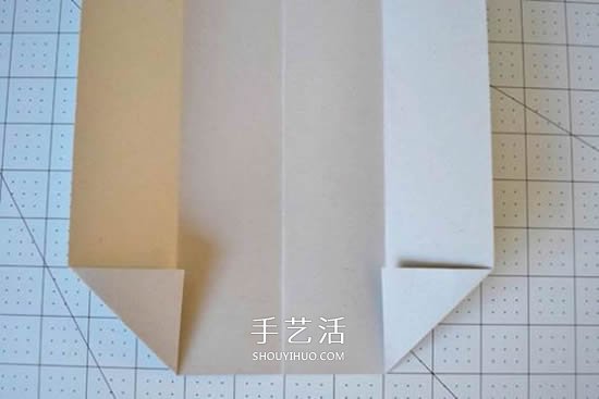 紙襯衫的折法簡單圖解 可愛小襯衫怎么折步驟 -  itrip.net.cn