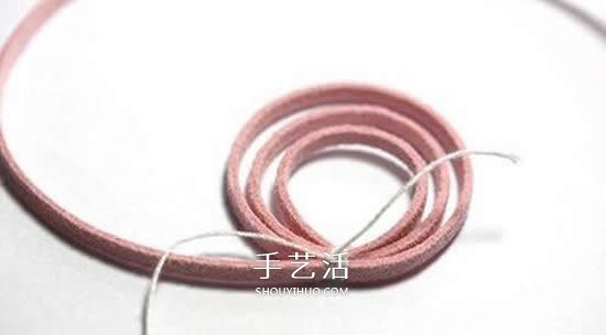 羊皮絨制作蝸牛發(fā)卡圖解 可愛又美麗發(fā)飾DIY -  itrip.net.cn