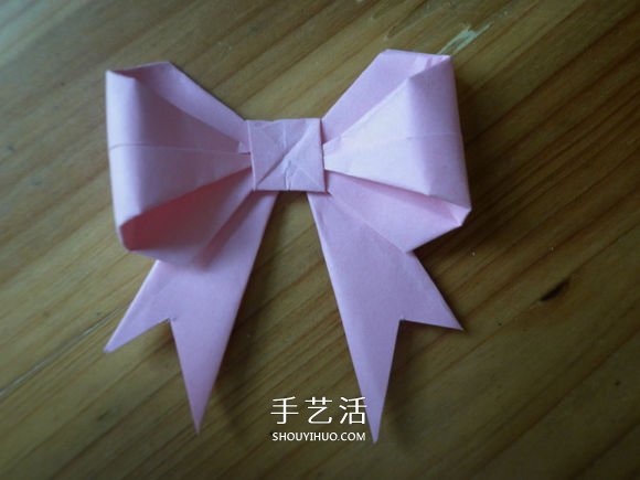 簡單易學(xué)的折紙蝴蝶結(jié) 正方形紙折蝴蝶結(jié)折法 -  itrip.net.cn