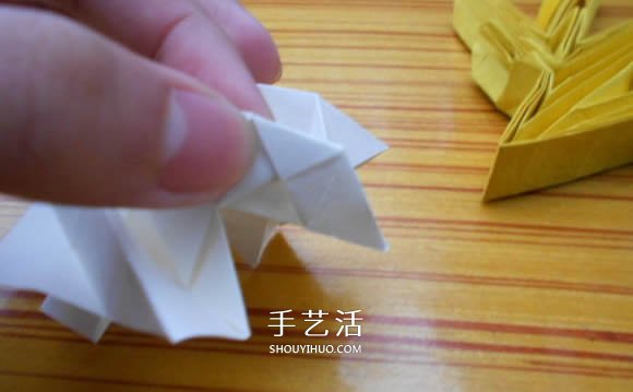折紙福山玫瑰折法圖解 福山玫瑰花的折法步驟 -  itrip.net.cn