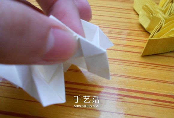 折紙福山玫瑰折法圖解 福山玫瑰花的折法步驟 -  itrip.net.cn