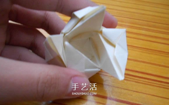 折紙福山玫瑰折法圖解 福山玫瑰花的折法步驟 -  itrip.net.cn