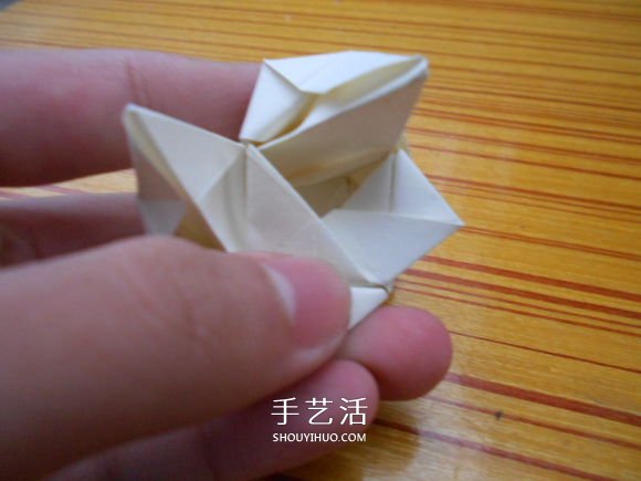 折紙福山玫瑰折法圖解 福山玫瑰花的折法步驟 -  itrip.net.cn