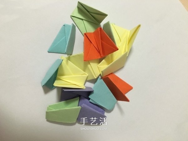 彩虹棒棒糖的折法圖解 兒童折紙棒棒糖的方法 -  itrip.net.cn
