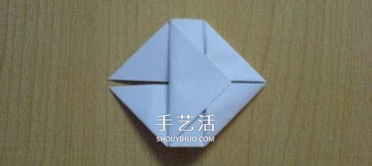 簡單心形折紙圖解教程 手工桃心的折法步驟 -  itrip.net.cn