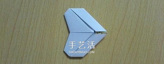 簡單心形折紙圖解教程 手工桃心的折法步驟 -  itrip.net.cn
