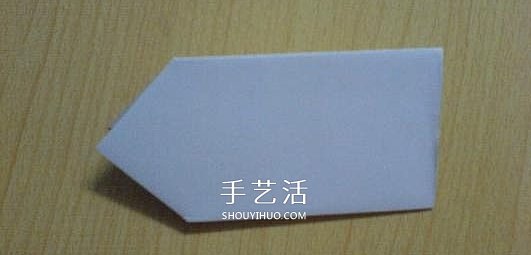 簡單心形折紙圖解教程 手工桃心的折法步驟 -  itrip.net.cn