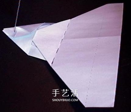 復(fù)仇者紙飛機(jī)的折法 折紙戰(zhàn)斗機(jī)的詳細(xì)圖解 -  itrip.net.cn
