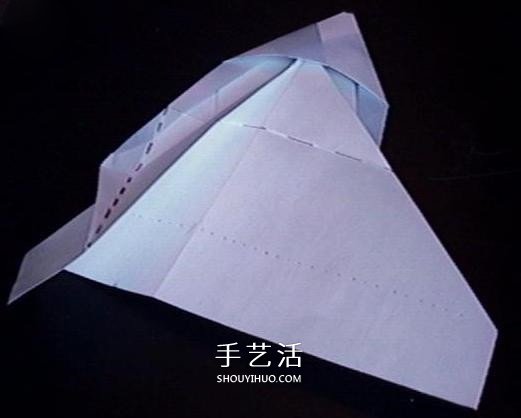 復(fù)仇者紙飛機(jī)的折法 折紙戰(zhàn)斗機(jī)的詳細(xì)圖解 -  itrip.net.cn