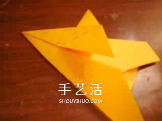 好看紙飛機(jī)的折法 兒童折漂亮飛機(jī)的圖解教程 -  itrip.net.cn