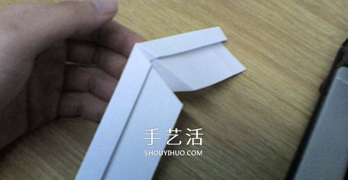 B-2轟炸機(jī)的折法圖解 折紙隱形轟炸機(jī)的方法 -  itrip.net.cn