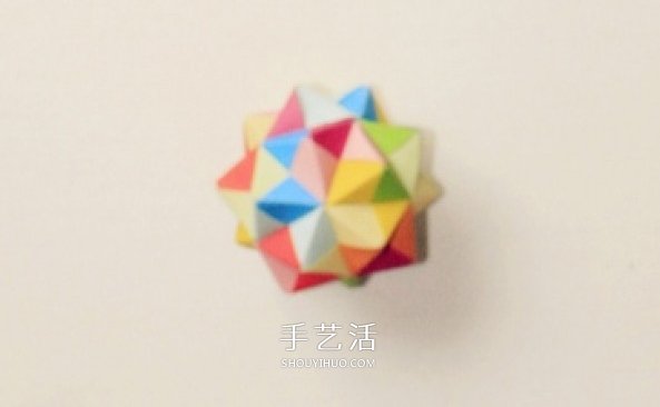 紙花球的疊法詳細(xì)教程 手工折紙花球過(guò)程圖 -  itrip.net.cn