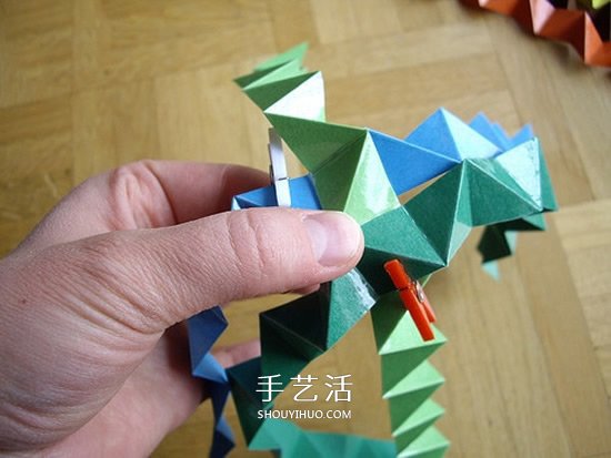 紙球的折法步驟圖片 折紙彩球的詳細(xì)步驟圖 -  itrip.net.cn