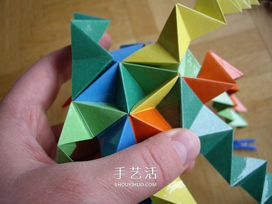 紙球的折法步驟圖片 折紙彩球的詳細(xì)步驟圖 -  itrip.net.cn