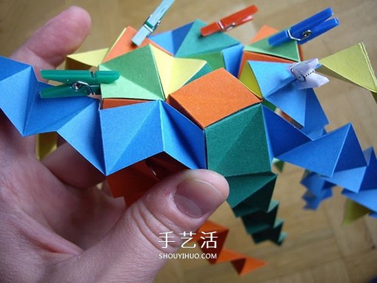 紙球的折法步驟圖片 折紙彩球的詳細(xì)步驟圖 -  itrip.net.cn