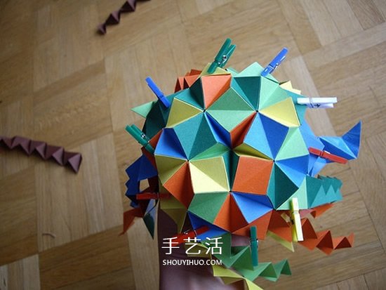 紙球的折法步驟圖片 折紙彩球的詳細(xì)步驟圖 -  itrip.net.cn