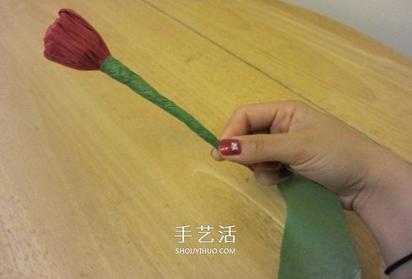 康乃馨怎么折詳細圖解 母親節(jié)康乃馨折紙教程 -  itrip.net.cn
