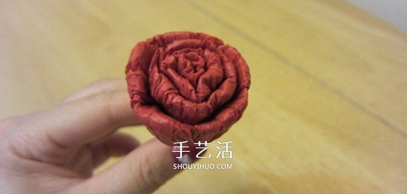 康乃馨怎么折詳細圖解 母親節(jié)康乃馨折紙教程 -  itrip.net.cn