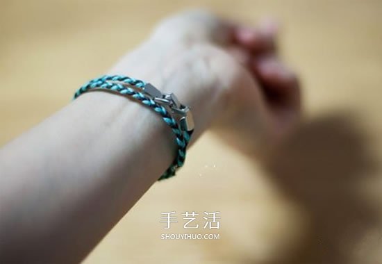 四股繩手鏈編法圖解 四根繩子編手鏈的教程 -  itrip.net.cn