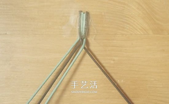 四股繩手鏈編法圖解 四根繩子編手鏈的教程 -  itrip.net.cn