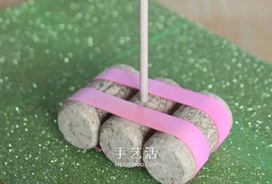 簡單小帆船制作方法 紅酒瓶塞DIY會(huì)浮的小船 -  itrip.net.cn