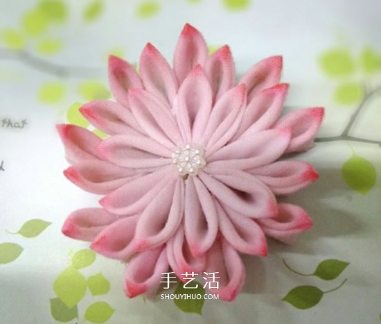不織布做荷花發(fā)卡圖解 手工布藝蓮花發(fā)飾DIY -  itrip.net.cn