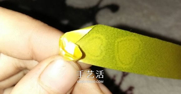 絲帶折玫瑰花戒指圖解 怎么折絲帶玫瑰戒指 -  itrip.net.cn
