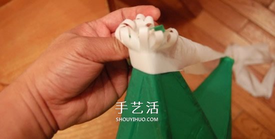 立體星星圣誕燈的做法 自制五角星圣誕燈圖解 -  itrip.net.cn