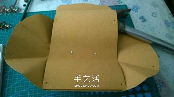 復(fù)古風(fēng)牛皮紙錢包的做法 長款錢包用牛皮紙做 -  itrip.net.cn