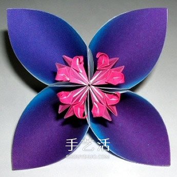 四瓣花的折紙方法圖解 六個組合成美麗花球 -  itrip.net.cn