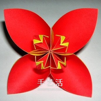 四瓣花的折紙方法圖解 六個組合成美麗花球 -  itrip.net.cn